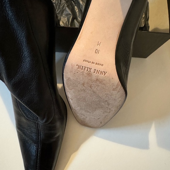 Italian blk leather boots, vintage Anne Klein, gorgeous! size 10 3 in heel - Picture 6 of 10